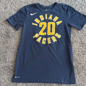 NIKE Dri-fit Size Small Indiana Pacers NBA McDermott T-shirt